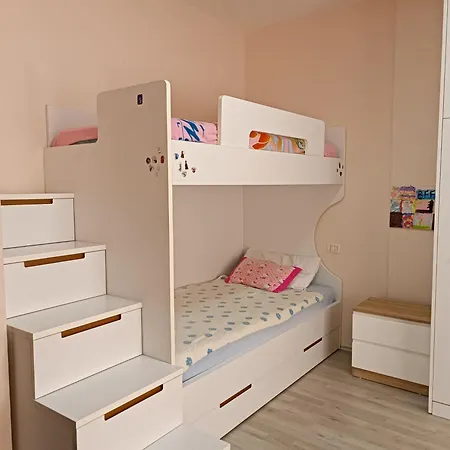 Apartment Fllad Deti *